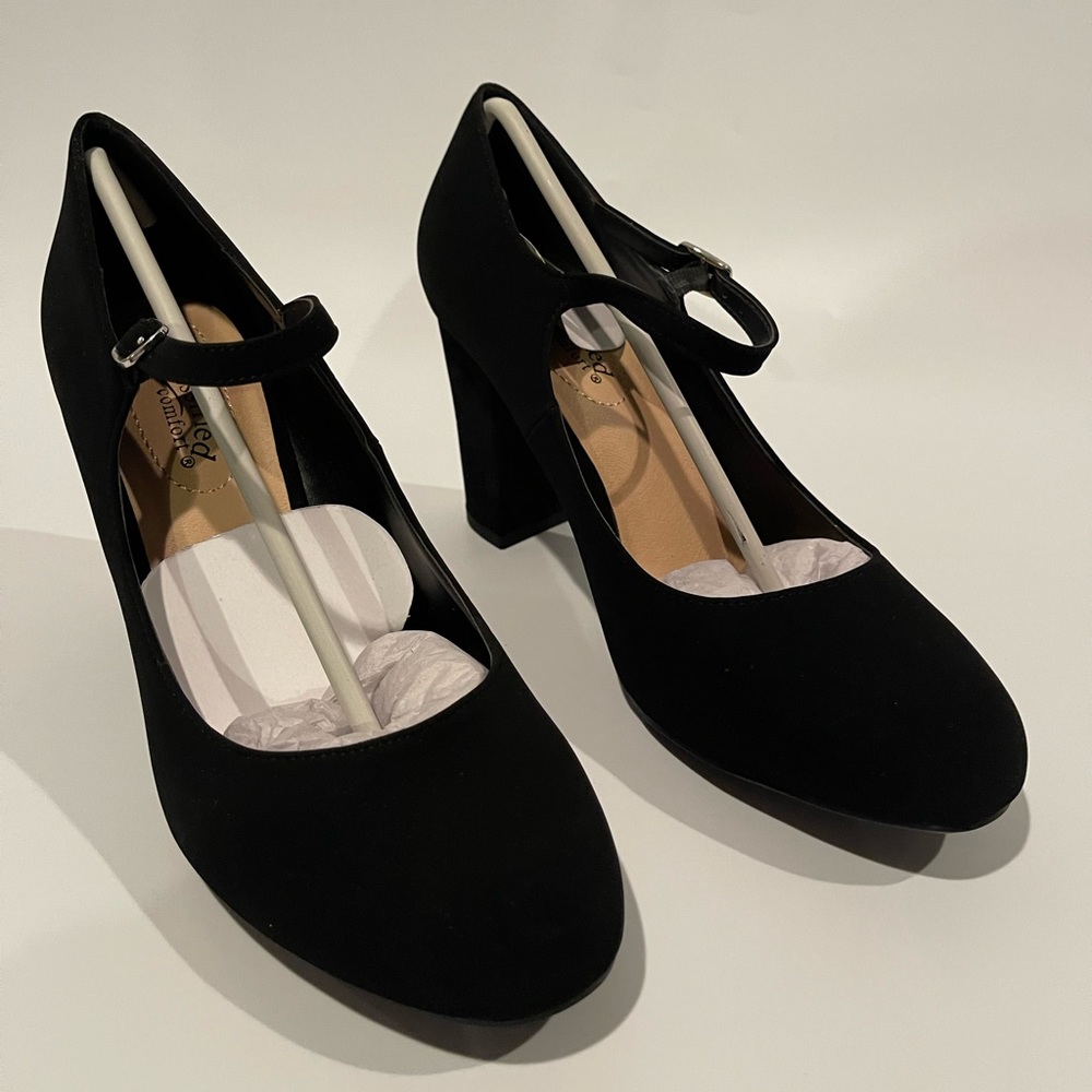 City Classified Comfort Women's Nola Faux Nubuck Mary Jane Chuncky High Heel